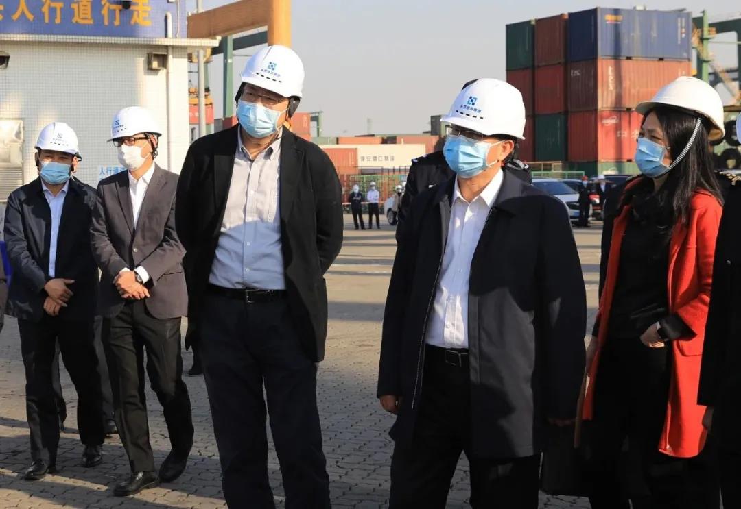 毫不松懈抓好疫情防控 | 市委书记、市人大常委会主任梁维东到环球ug娱乐督导疫情防控工作