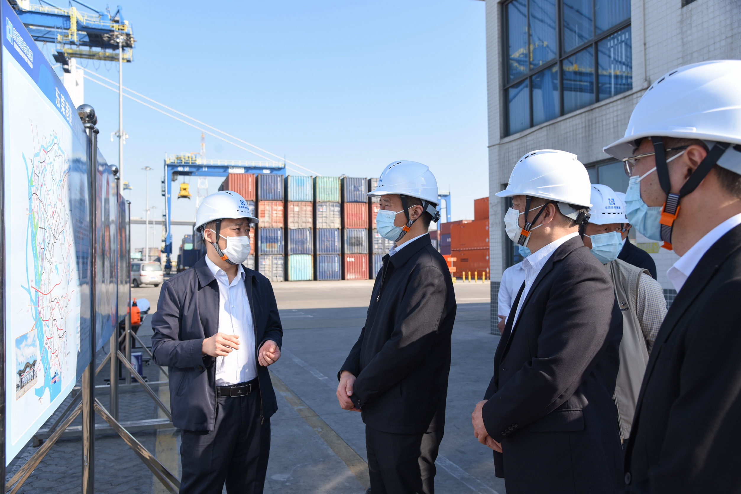 王长青副市长到环球ug娱乐督导调研疫情防控工作