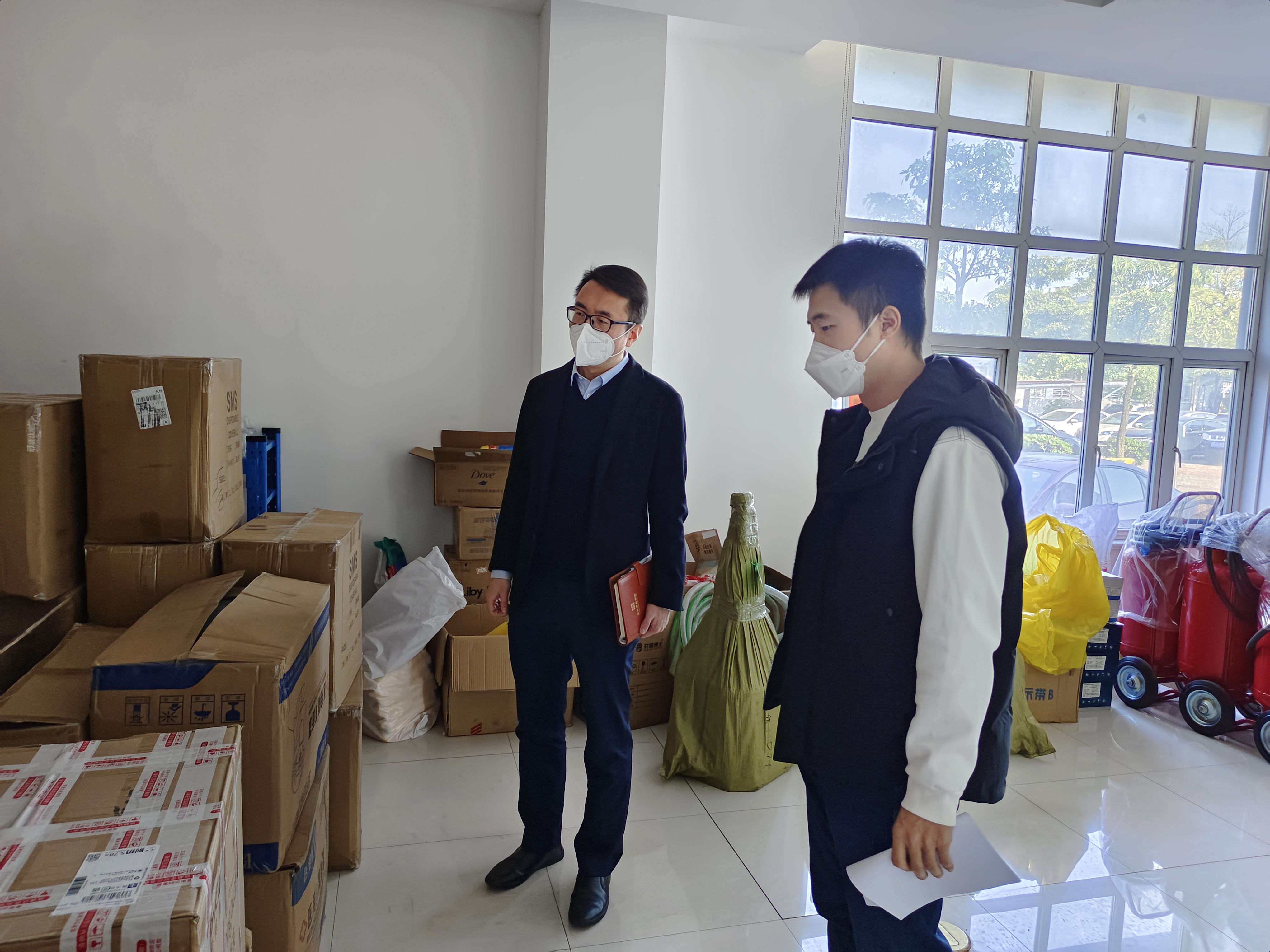 深入基层查实情，浓浓关爱暖人心