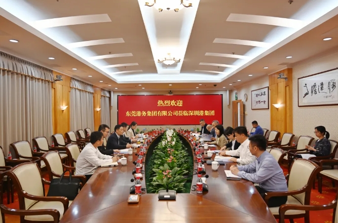 环球ug娱乐拜访深圳港集团