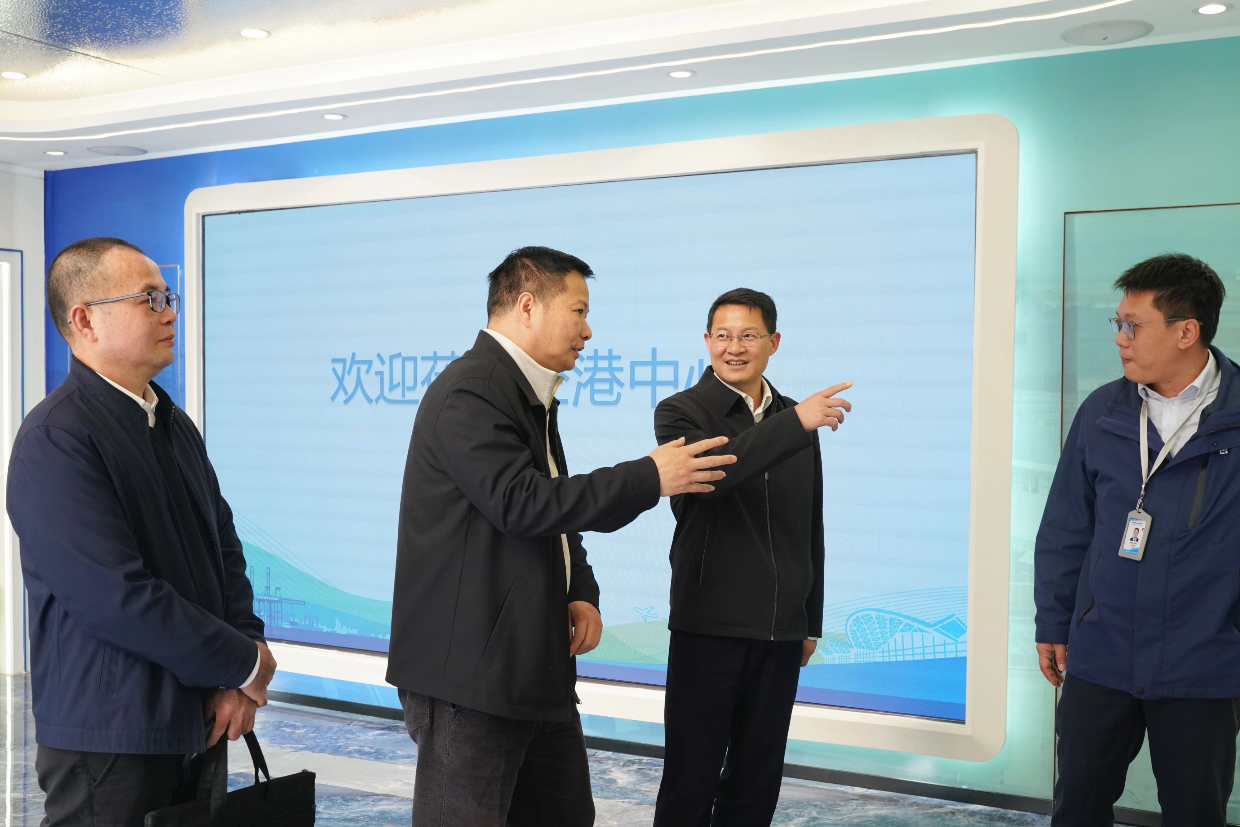 李辉副市长一行到环球ug娱乐调研口岸工作